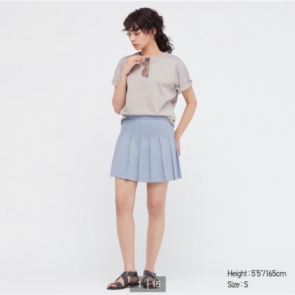 UNIQLO Pleated Skirt